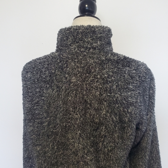 Uniqlo Fluffy Yarn Fleece Sherpa Sweater Jacket - Picture 9 of 9